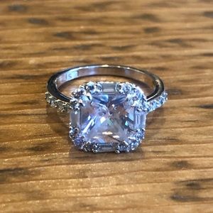 Lia Sophia solitaire ring